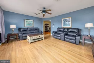 112 Carson Ave, Greenwich Township, NJ 08027 - Photo 4