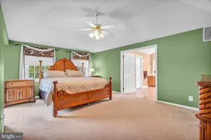 27 Spring Mill Dr, Sewell, NJ 08080 - Photo 10