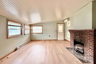 157 Walnut St, Westville, NJ 08093 - Photo 2