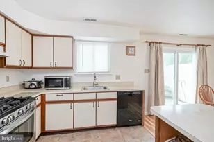 203 Balin Ct, Mantua, NJ 08051 - Photo 8