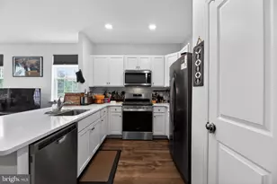 2 Arlotta St, Glassboro, NJ 08028 - Photo 8