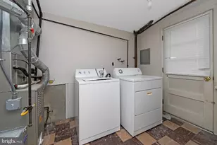 825 Lexington Ave, Washington Township, NJ 08012 - Photo 28