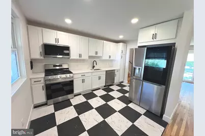 825 Lexington Avenue, Washington Township, NJ 08012 - Photo 10