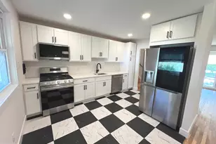 825 Lexington Ave, Washington Township, NJ 08012 - Photo 10