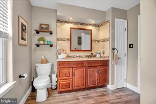 16 E Holly Ave, Sewell, NJ 08080 - Photo 12