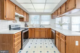 1132 Falkirk Rd, Monroe Township, NJ 08094 - Photo 6