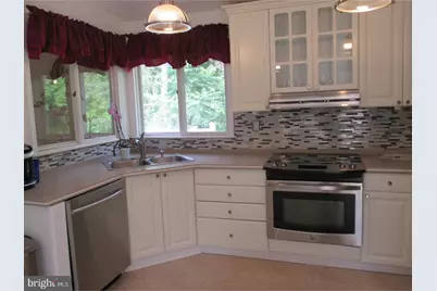 207 Pine Street, Washington Township, NJ 08012 - Photo 8