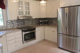 207 Pine St, Washington Township, NJ 08012 - Photo 6