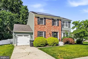 5 Stacy Ct, Sewell, NJ 08080 - Photo 2
