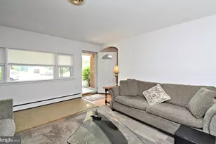 21 Chester Ave, Greenwich Township, NJ 08027 - Photo 12