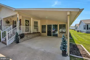 2003 Burlington Circle, Monroe Township, NJ 08094 - Photo 4