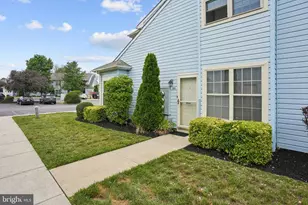 515 Cascade Ct, Sewell, NJ 08080 - Photo 4