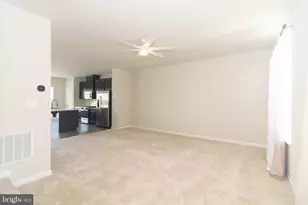31 Roundstone Run, Swedesboro, NJ 08085 - Photo 14