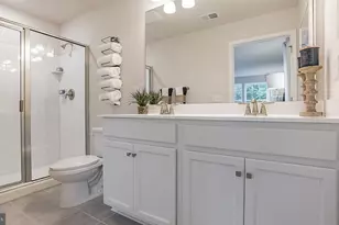 113 Mazzeo Dr, Glassboro, NJ 08028 - Photo 6