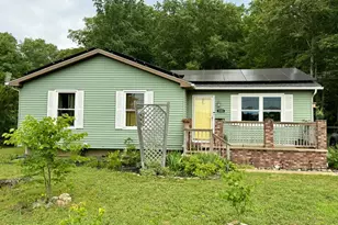 555 Pennsylvania Ave, Franklin Township, NJ 08322 - Photo 1