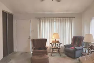 77 Cedarwood Ct, West Deptford, NJ 08066 - Photo 4
