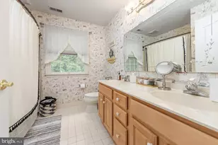 109 Hilltop Ct, Harrison Township, NJ 08062 - Photo 28
