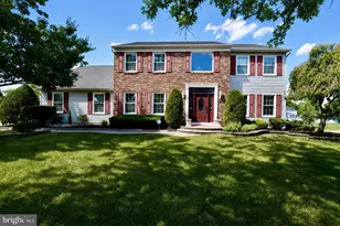 24 Jamie Dr, Sewell, NJ 08080 - Photo 2