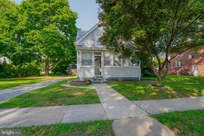 579 N Delaware Street, Paulsboro, NJ 08066 - Photo 1