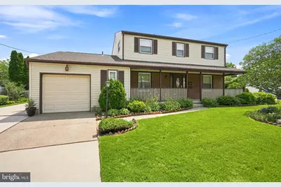 320 Macclelland Avenue, Glassboro, NJ 08028 - Photo 2