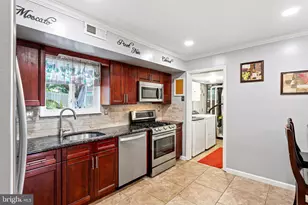 817 Richmond Dr, Sicklerville, NJ 08081 - Photo 10