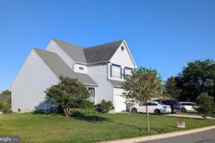 115 Shire Ln, Swedesboro, NJ 08085 - Photo 2