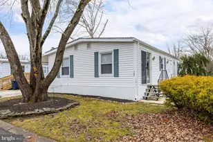 167 New Hope Ln, Monroe Township, NJ 08094 - Photo 2