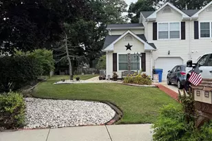 527 Dover Cir, Glassboro, NJ 08028 - Photo 1