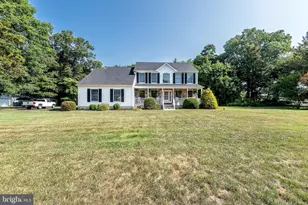 16 Joshua Ct, Franklin Township, NJ 08322 - Photo 2