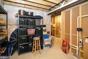17 Sequoia Ct, Monroe Township, NJ 08094 - Photo 58