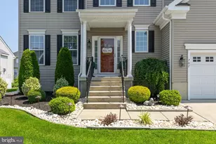 707 Chelsea Rd, Harrison Township, NJ 08062 - Photo 2