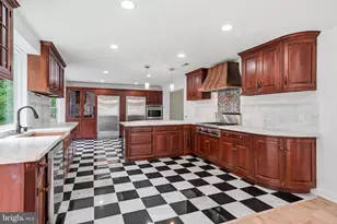 16 Armitage Ct, Sewell, NJ 08080 - Photo 22