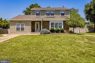 84 Altair Dr, Blackwood, NJ 08012 - Photo 2