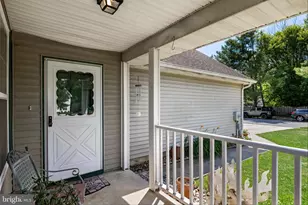 409 Amesbury Pl, Glassboro, NJ 08028 - Photo 4