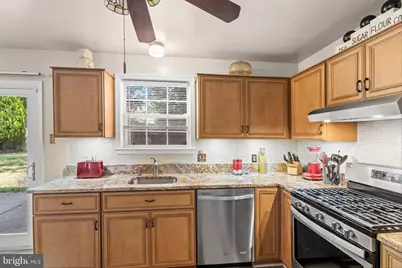 409 Amesbury Pl., Glassboro, NJ 08028 - Photo 12