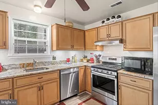 409 Amesbury Pl, Glassboro, NJ 08028 - Photo 14