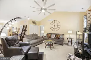 261 Heritage Way, Woodbury, NJ 08096 - Photo 10