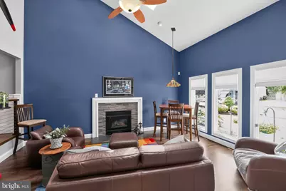 9 Rittenhouse Square, Sicklerville, NJ 08081 - Photo 4