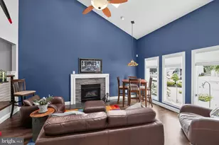 9 Rittenhouse Square, Sicklerville, NJ 08081 - Photo 4