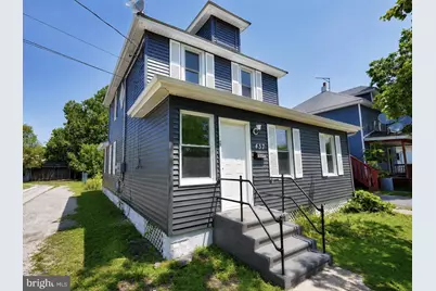 437 W Broad Street, Paulsboro, NJ 08066 - Photo 2
