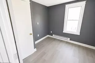437 W Broad St, Paulsboro, NJ 08066 - Photo 10