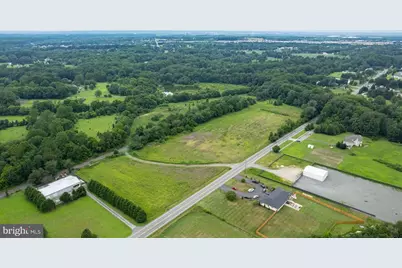 555 Woodstown Rd, Swedesboro, NJ 08085 - Photo 6