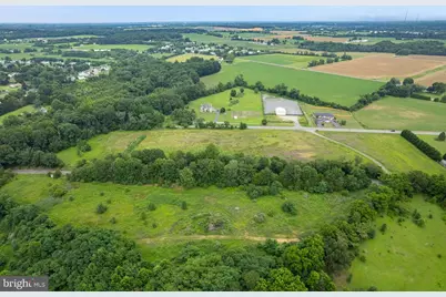 555 Woodstown Rd, Swedesboro, NJ 08085 - Photo 4