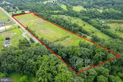 555 Woodstown Rd, Swedesboro, NJ 08085 - Photo 1