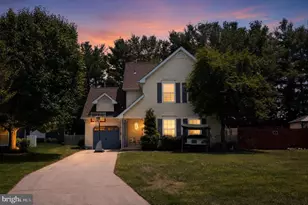 609 Quincy Ct, Glassboro, NJ 08028 - Photo 1