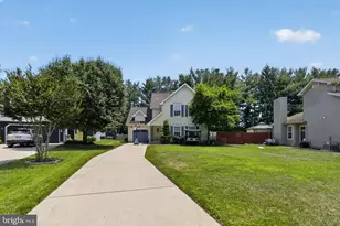 609 Quincy Ct, Glassboro, NJ 08028 - Photo 2