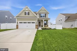 20 Presley Way, Monroe Township, NJ 08094 - Photo 2