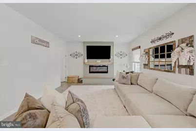 20 Presley Way, Monroe Township, NJ 08094 - Photo 16