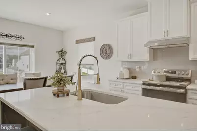 20 Presley Way, Monroe Township, NJ 08094 - Photo 8