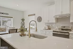 20 Presley Way, Monroe Township, NJ 08094 - Photo 8